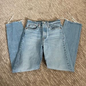 Levi’s Wedgie Straight Jean